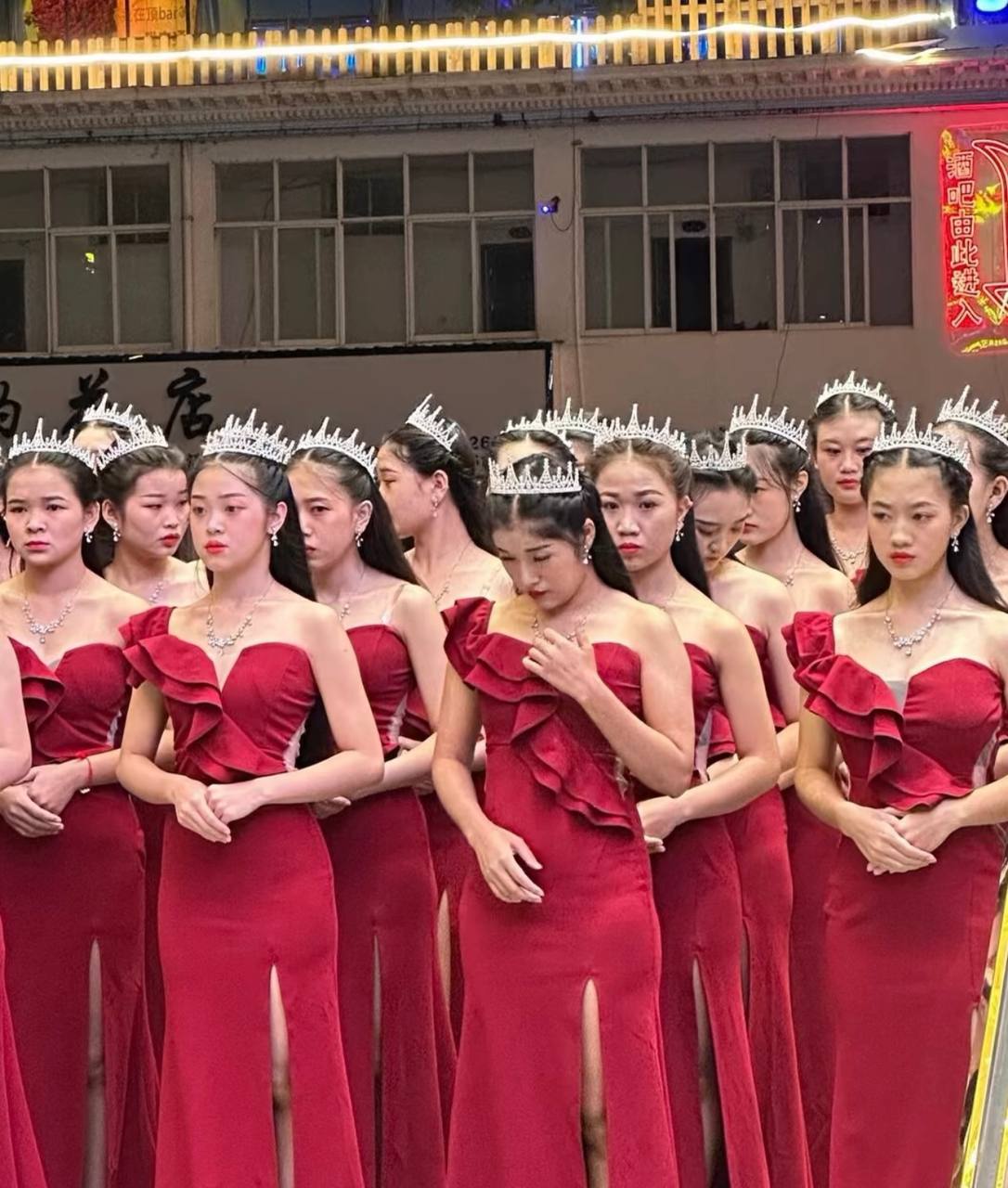 腾龙公司公司网址是多少？电话微信