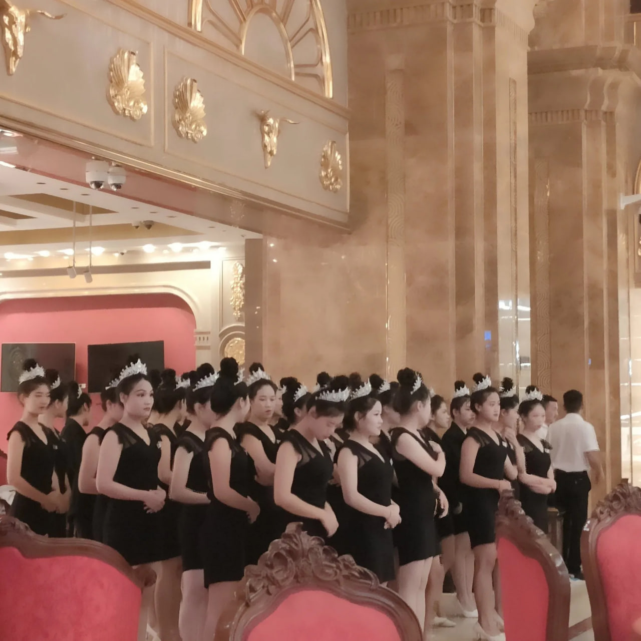 联系 我们 腾龙公司腾龙国际有限公司账号会员注册网址 xin